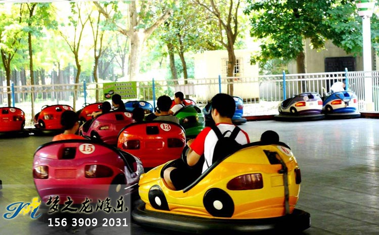 公園景區(qū)碰碰車(chē)游樂(lè)場(chǎng)